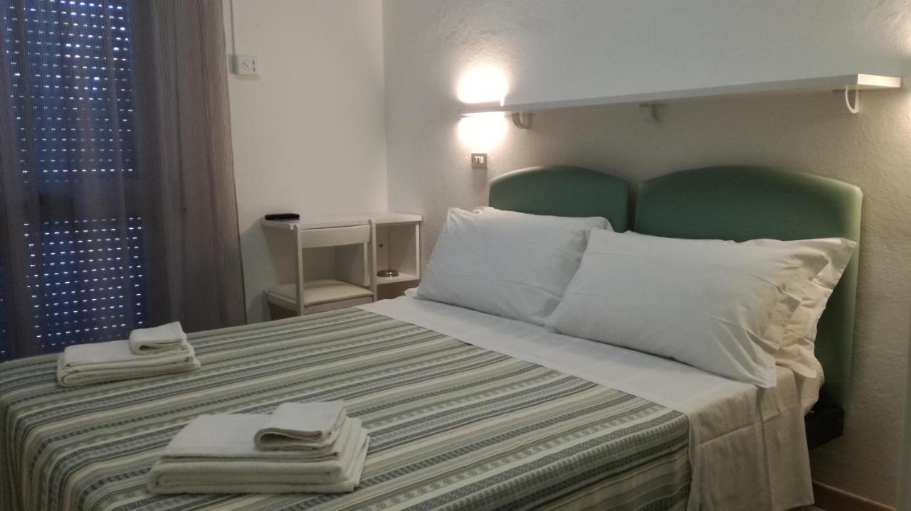 B&B Hotel Serenita 벨레지아아지마리나 외부 사진