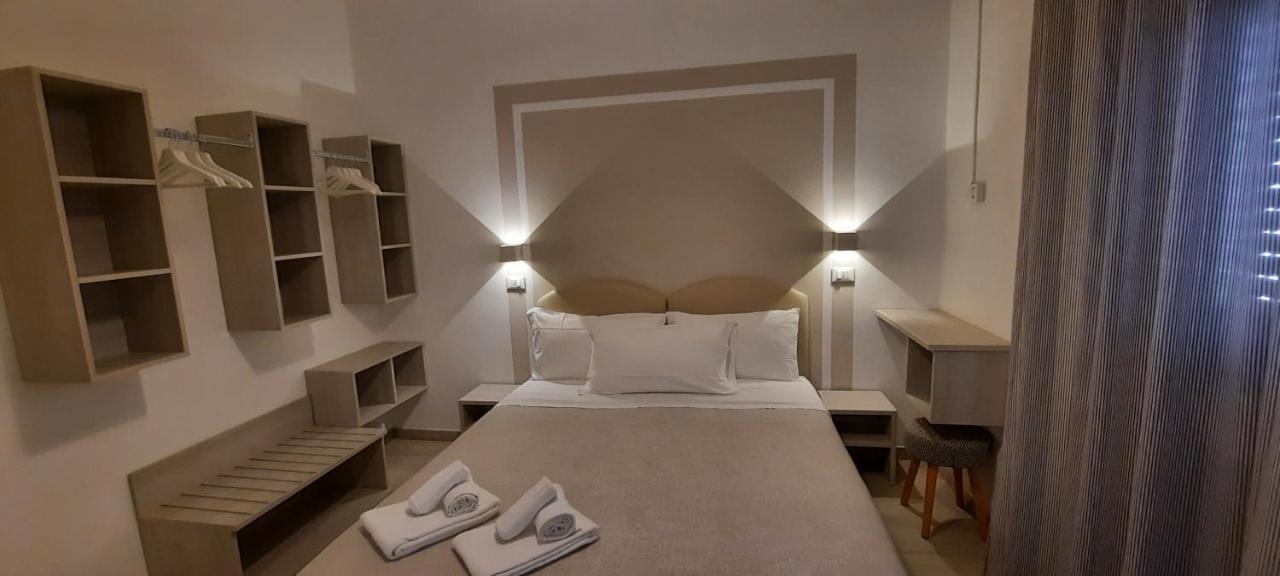 B&B Hotel Serenita 벨레지아아지마리나 외부 사진